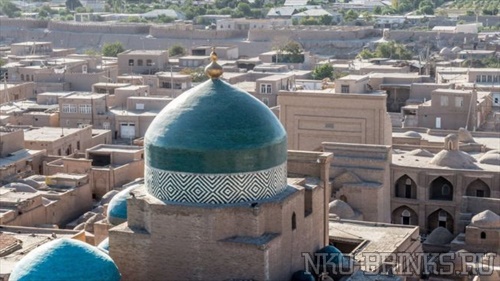 Узбекистан отменяет визы для граждан из 27 стран